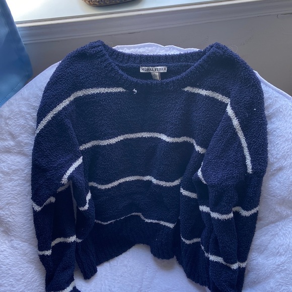 Moral Fiber Sweater 💙🤍 - Picture 1 of 2